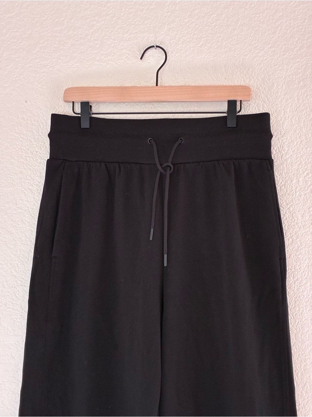Old Navy | Black Extra high rise wide leg fleece sweatpants size large - Picture 3 of 10